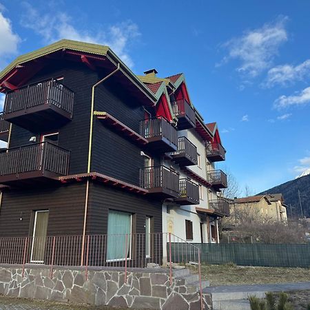 Апартаменти Alpin Sky Тему Екстер'єр фото